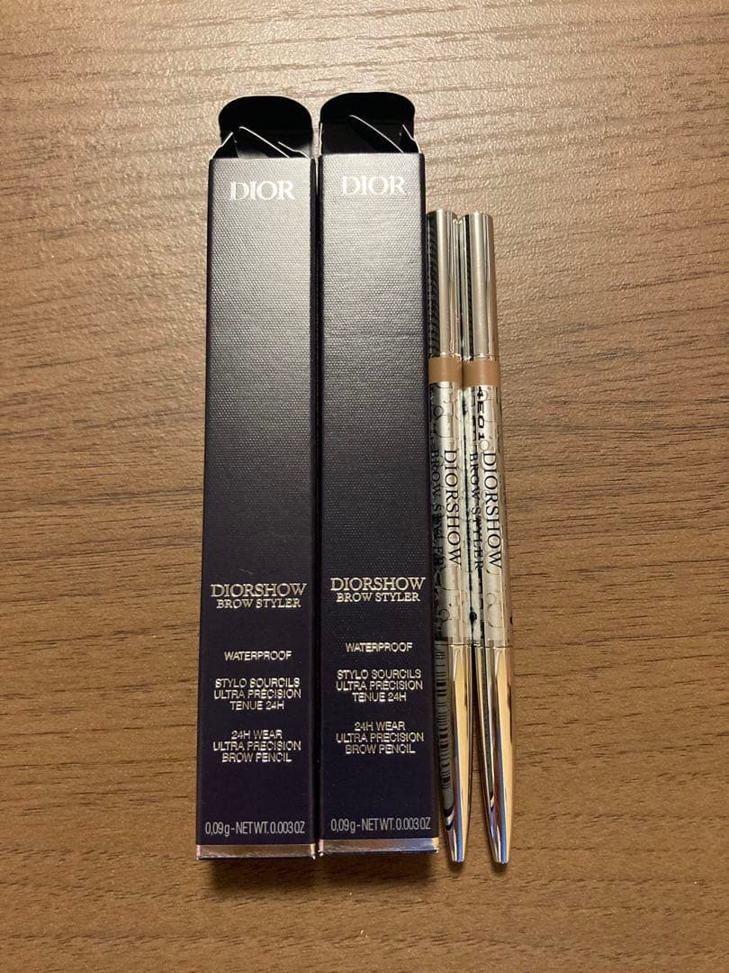【ディオール】 新品 ショウブロウスタイラーウォータープルーフ 01ブロンド2本 ディオールショウ ブロウ スタイラー ウォータープルーフ(01 ブロンド