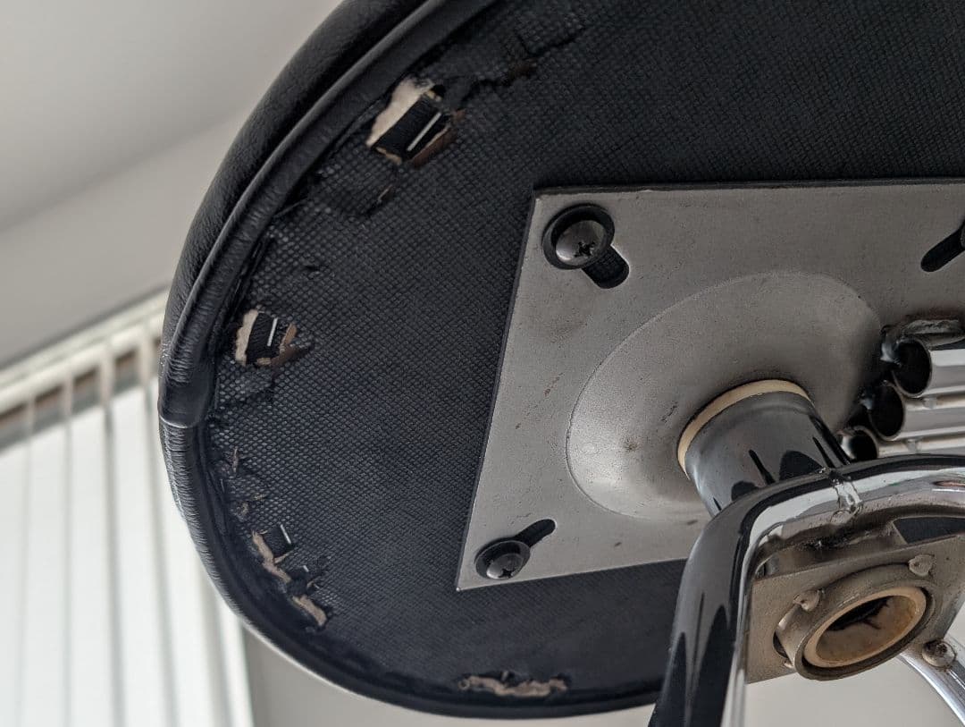 USED/△□ アノニマス ポストモダン デスクチェア ミニマルデザイン