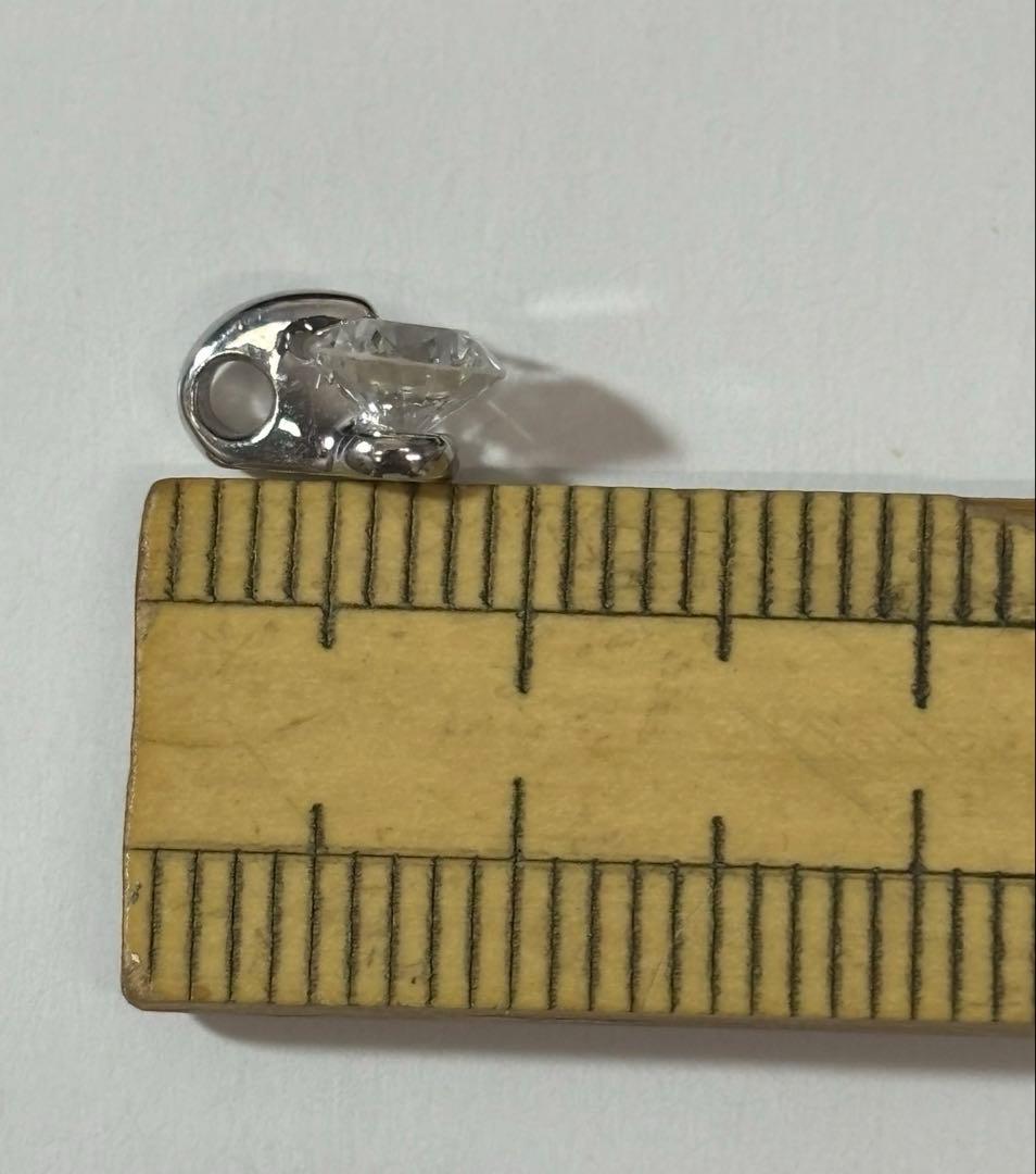 【PT900 /ネックレストップ 】 ダイヤモンド 0.50ct 0.8g