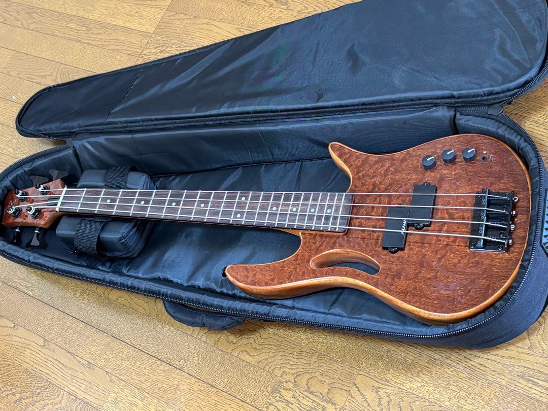 AKAMA ミニベース Amazon | AKAMA MINI BEAST エレキベース 33