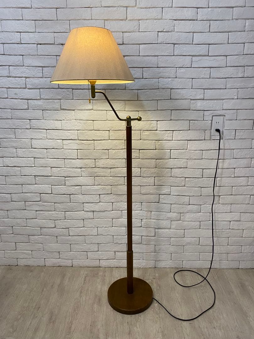 【引越し断捨離中】昭和レトロ　アンティーク　スタンド　ライト 引越し断捨離中】昭和レトロ アンティーク スタンド ライト 引越し断捨