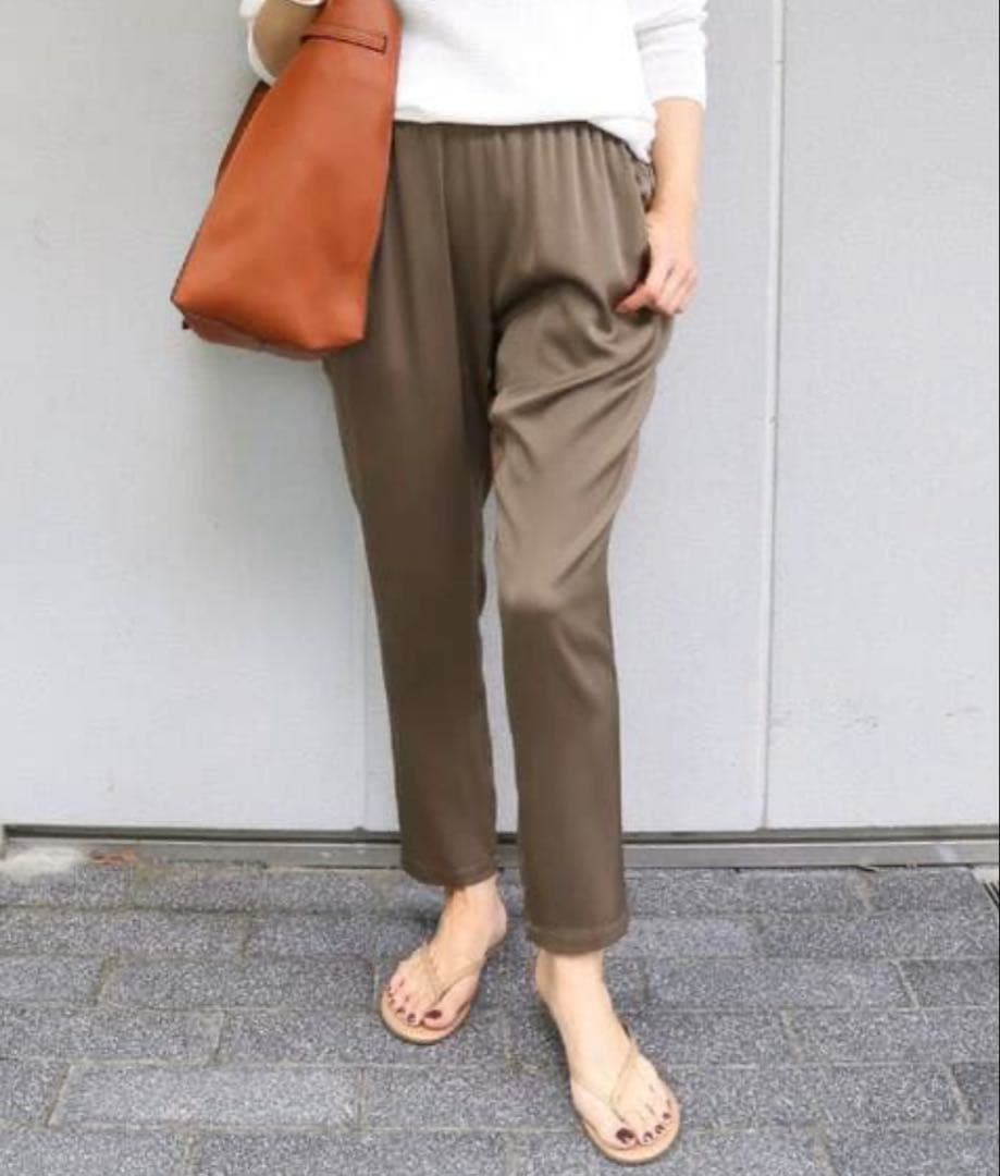 ドゥーズィエムクラス シルクサテンパンツ 36サイズ - メルカリ