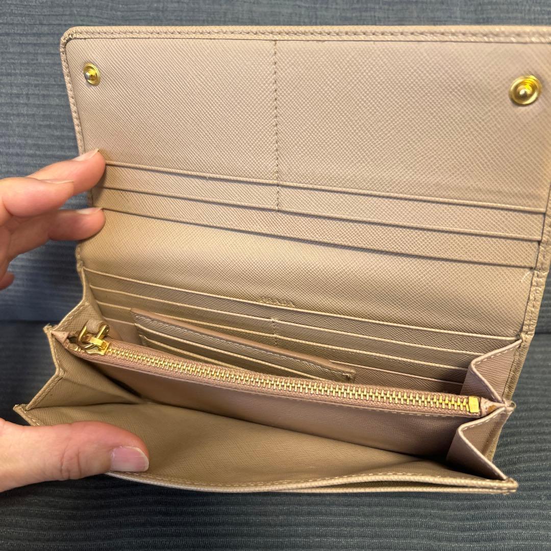 PRADA サフィアーノレザー 長財布 ベージュ - メルカリ