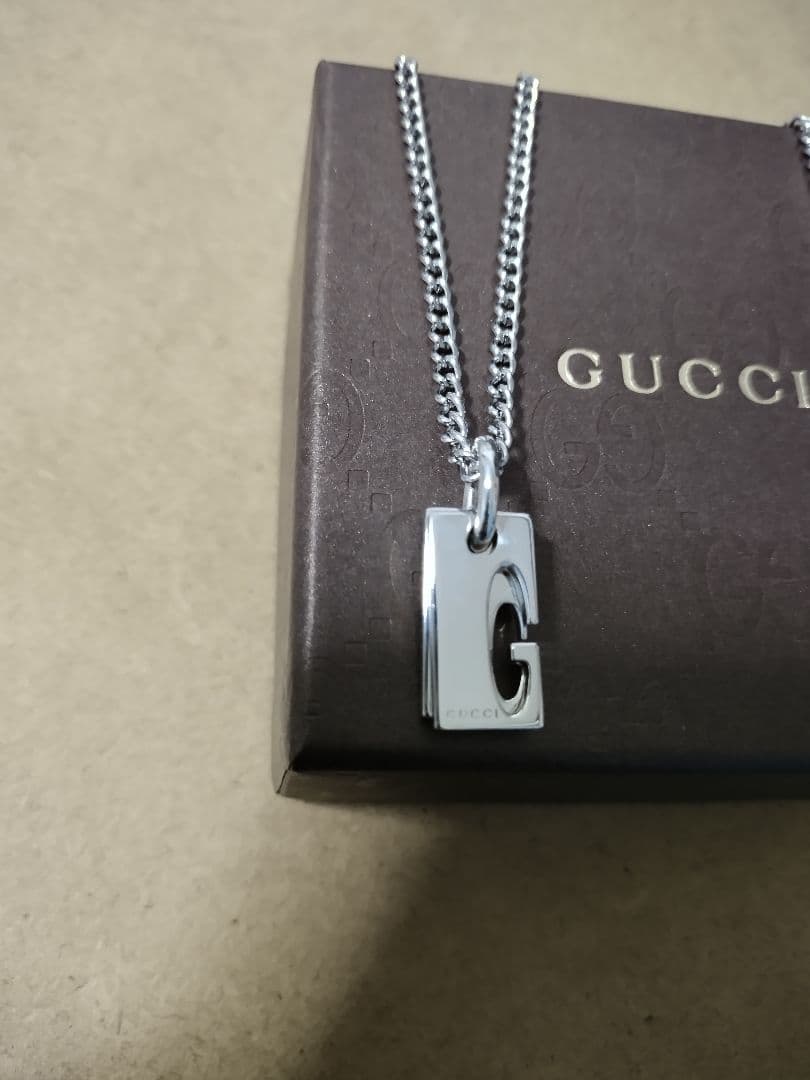 GUCCI グッチ ダブルプレートGネックレスイタリア製 高級感あり 良好品