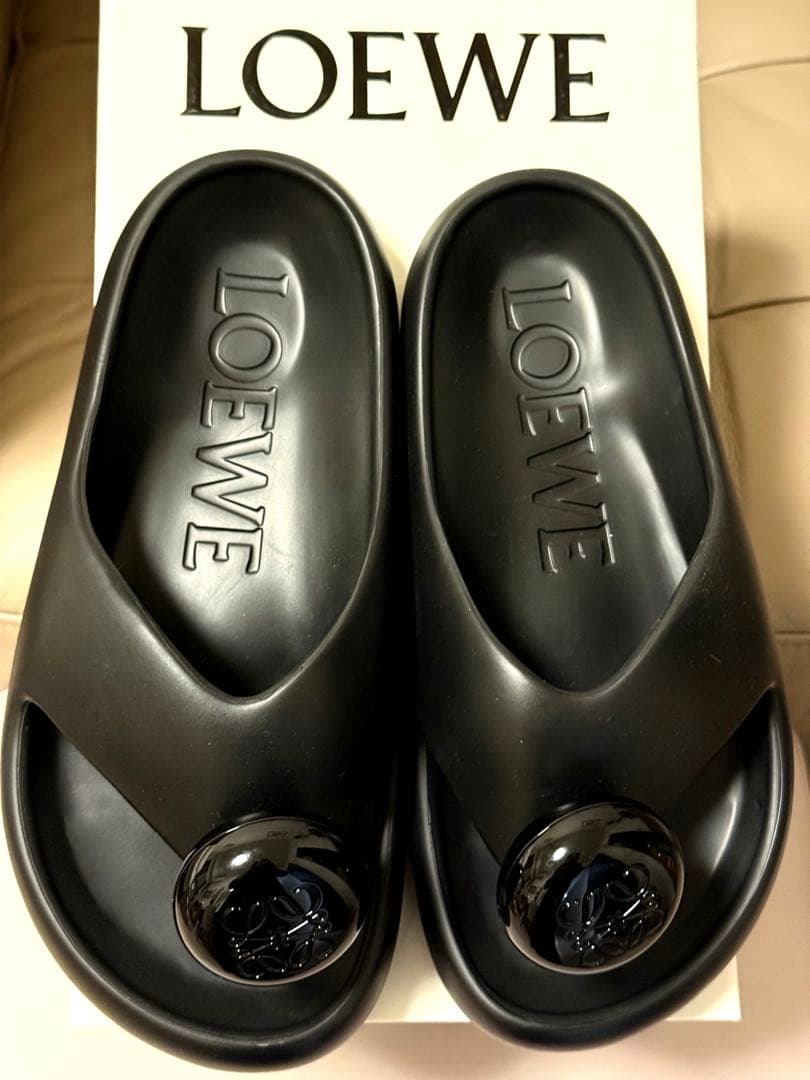 LOEWE ロエベ アナグラム ラバートングサンダルスライドサンダルプペル新品 LOEWE（ロエベ） サンダル PETAL ANAGRAM SLIDE ペタル アナグラム