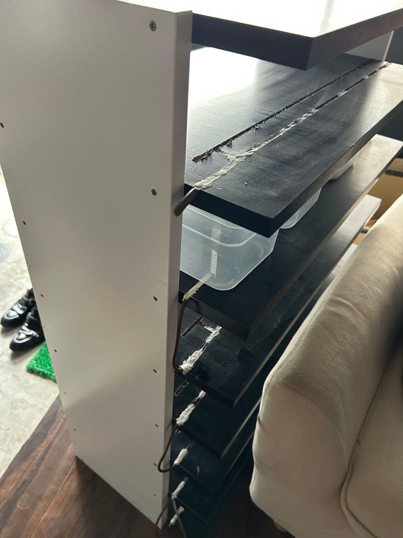 爬虫類 飼育棚 木製7段スネークラック ダイソーシューズケース28個付。