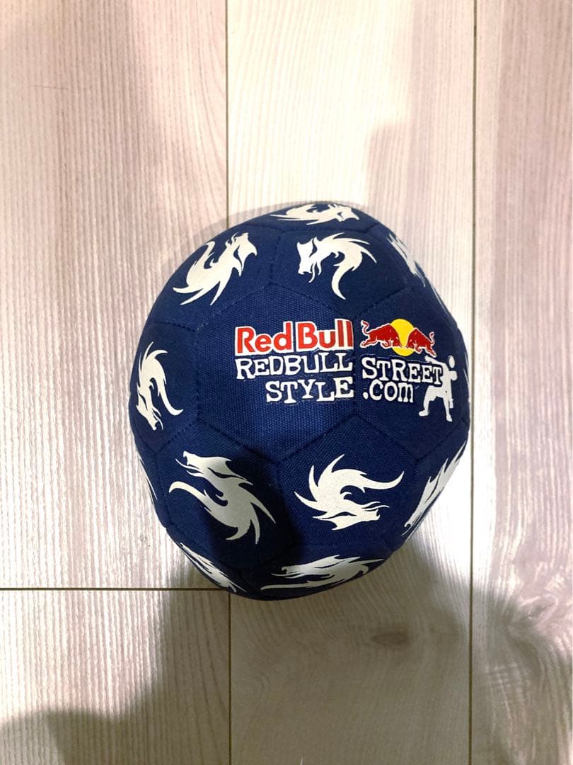 MONTA フリースタイルフットボール レッドブル トントン様専用】MONTA x REDBULL フリースタイルフットボール - メルカリ