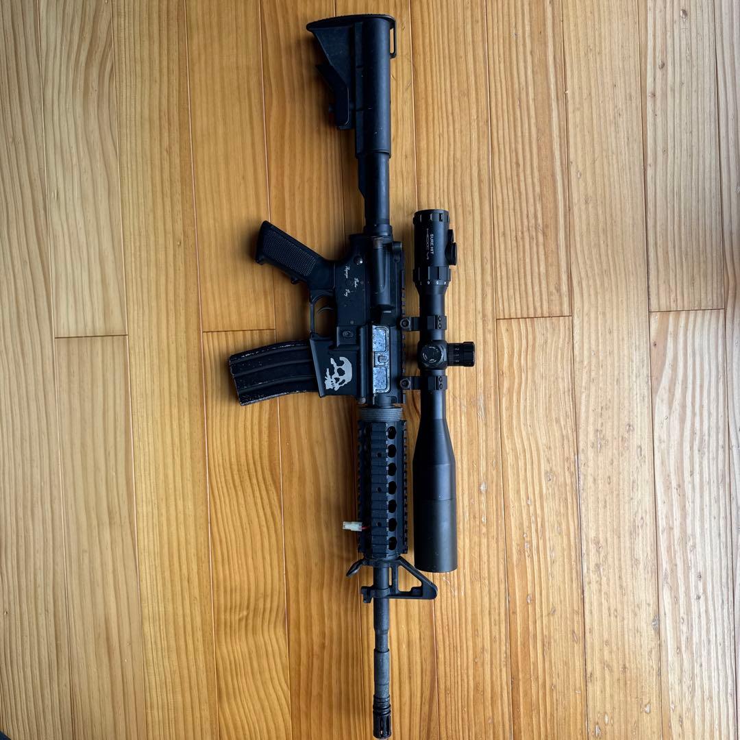 ジャンク品 M4A1 電動ガン ブラック スコープ付き