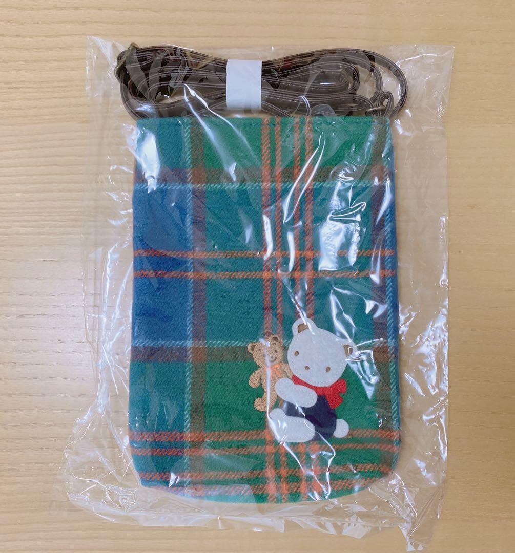 ファミリア　クリスマスコレクション　サコッシュ Christmas Collection 2025」ホリデーシーズンにぴったりなホワイト