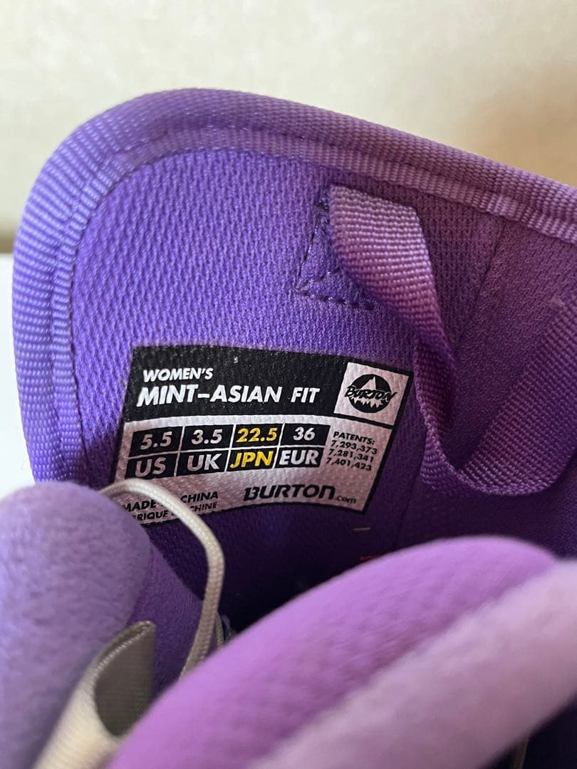 Burton Mint Asian Fitスノーボードブーツ 22.5cm 美品
