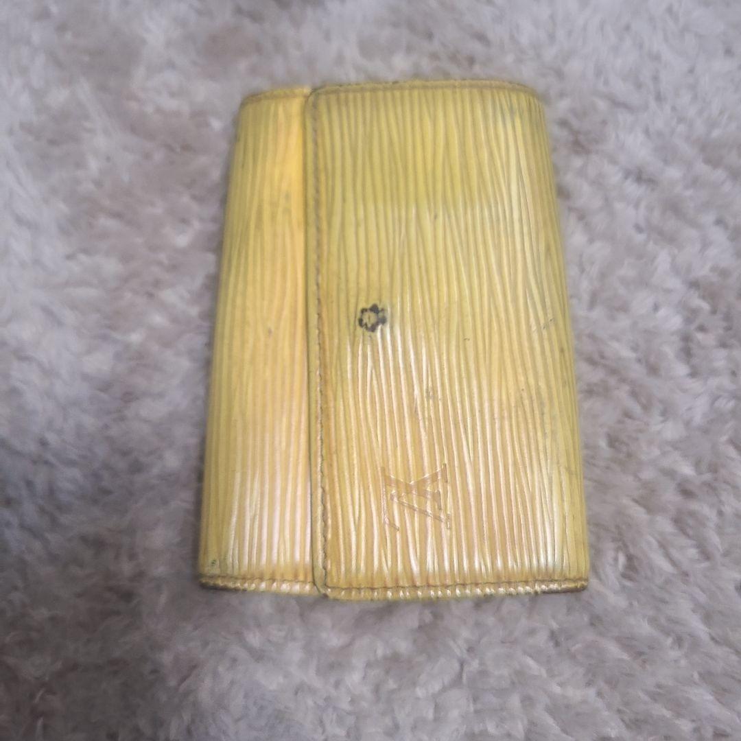 Louis Vuitton エピのキーケース イエロー - メルカリ