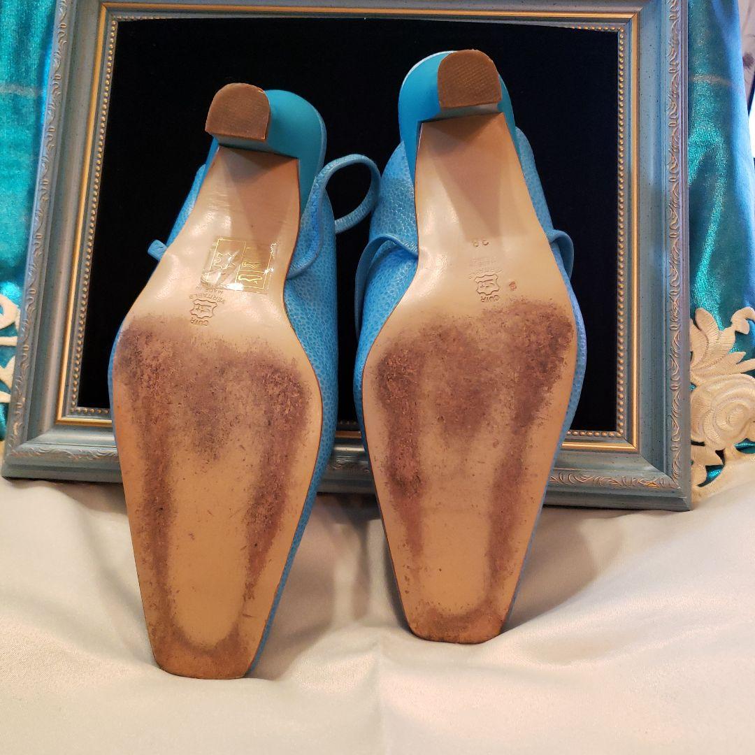 フランス⭐で ブルーのお店で バックと靴を揃えて買った