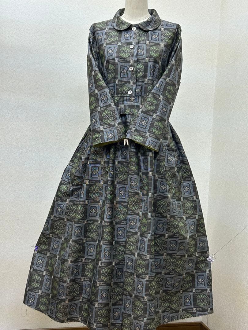 着物リメイク 大島紬ワンピース 前ボタン Lサイズ - メルカリ