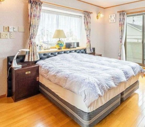 ベッド フレーム ヘッドボード クイーン キング レザー 本革