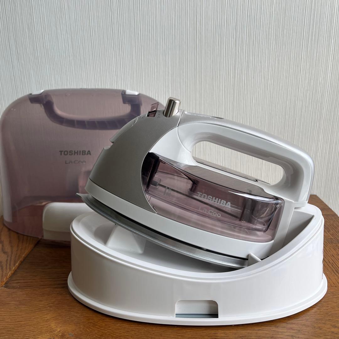 東芝コードレススチームアイロン　TA-FDX770 TA-FDX770 | アイロン/衣類スチーマー | 東芝ライフスタイル株式会社