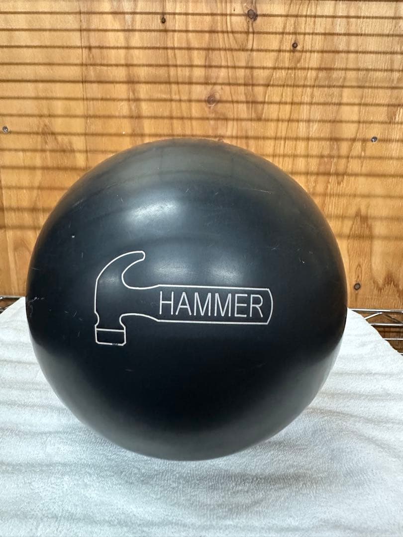 ⭐️美品⭐️ ブラックハンマー　ボウリングボール　15ポンド Amazon | Hammer ダイヤモンドプレート ボーリングボール グレー