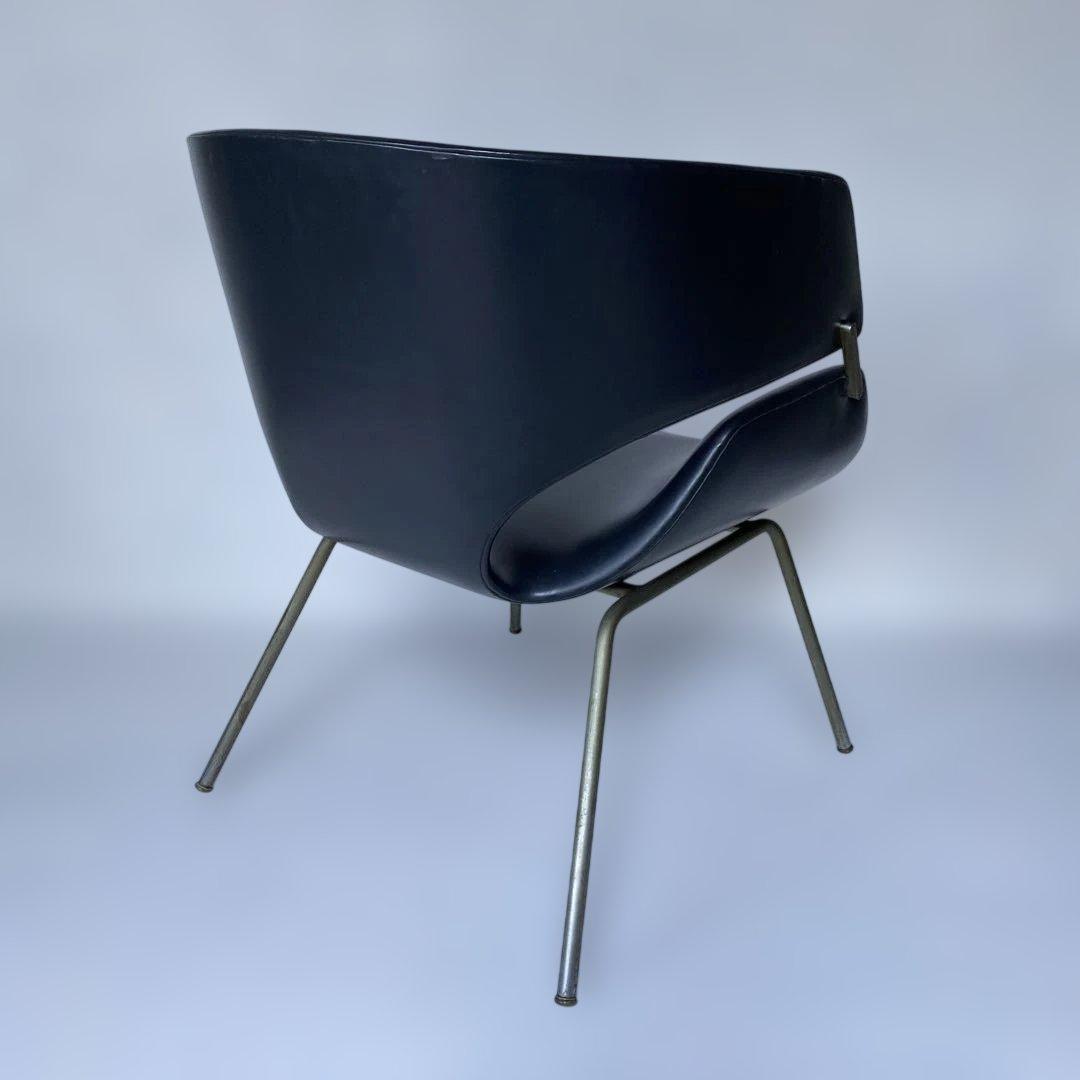 超希少 剣持勇 天童木工 OM5008 カブトチェア - メルカリ