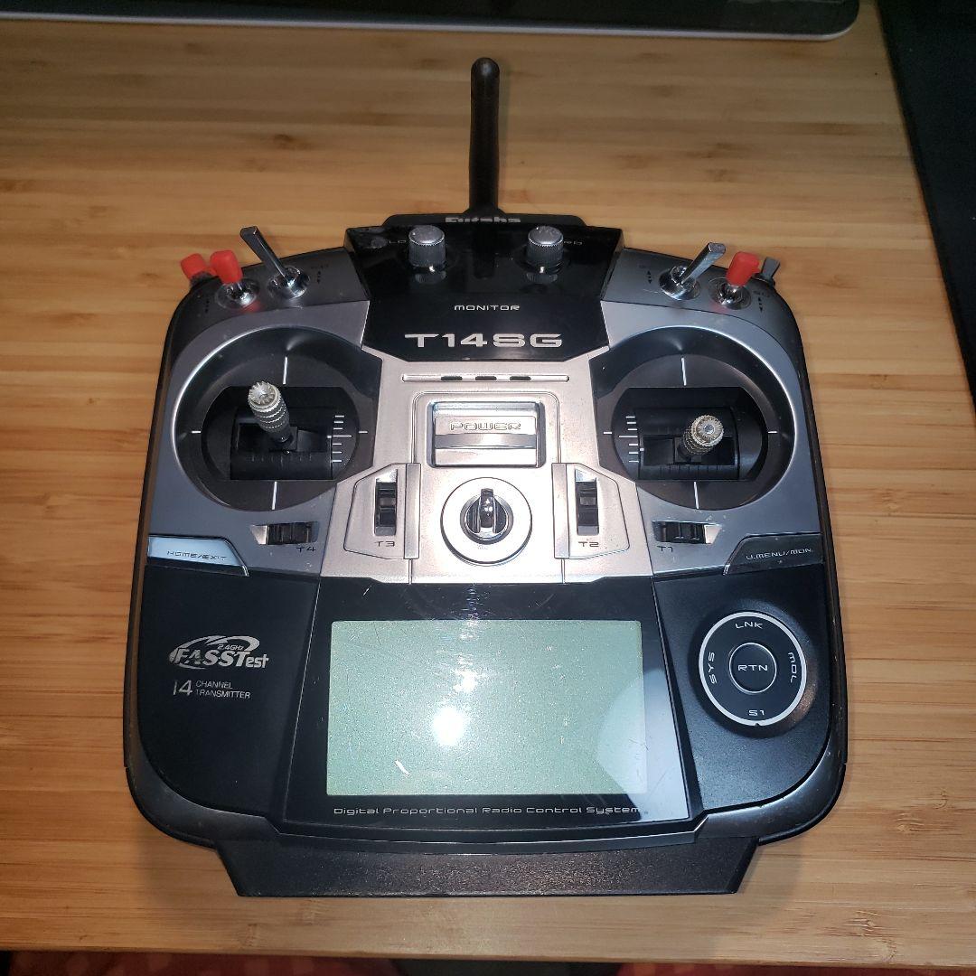 Futaba T14SG 14チャンネル送信機 双葉 T14SG 送信機 - Alrplane 用 2.4GHz 14ch FASSTest 無線システム