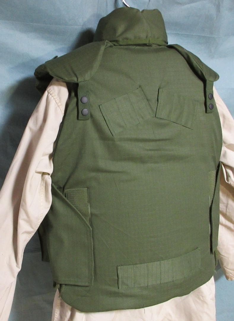 陸上自衛隊：想定試製防弾チョッキ1型OD（V／Cリップストップ