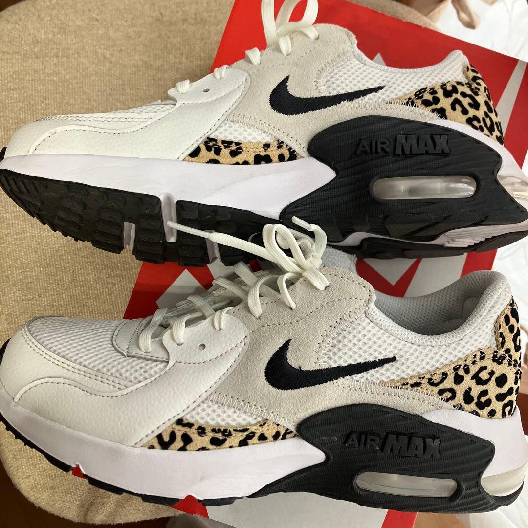 NIKE ナイキ エアマックス エクシー HQ2115_100 25cm - メルカリ