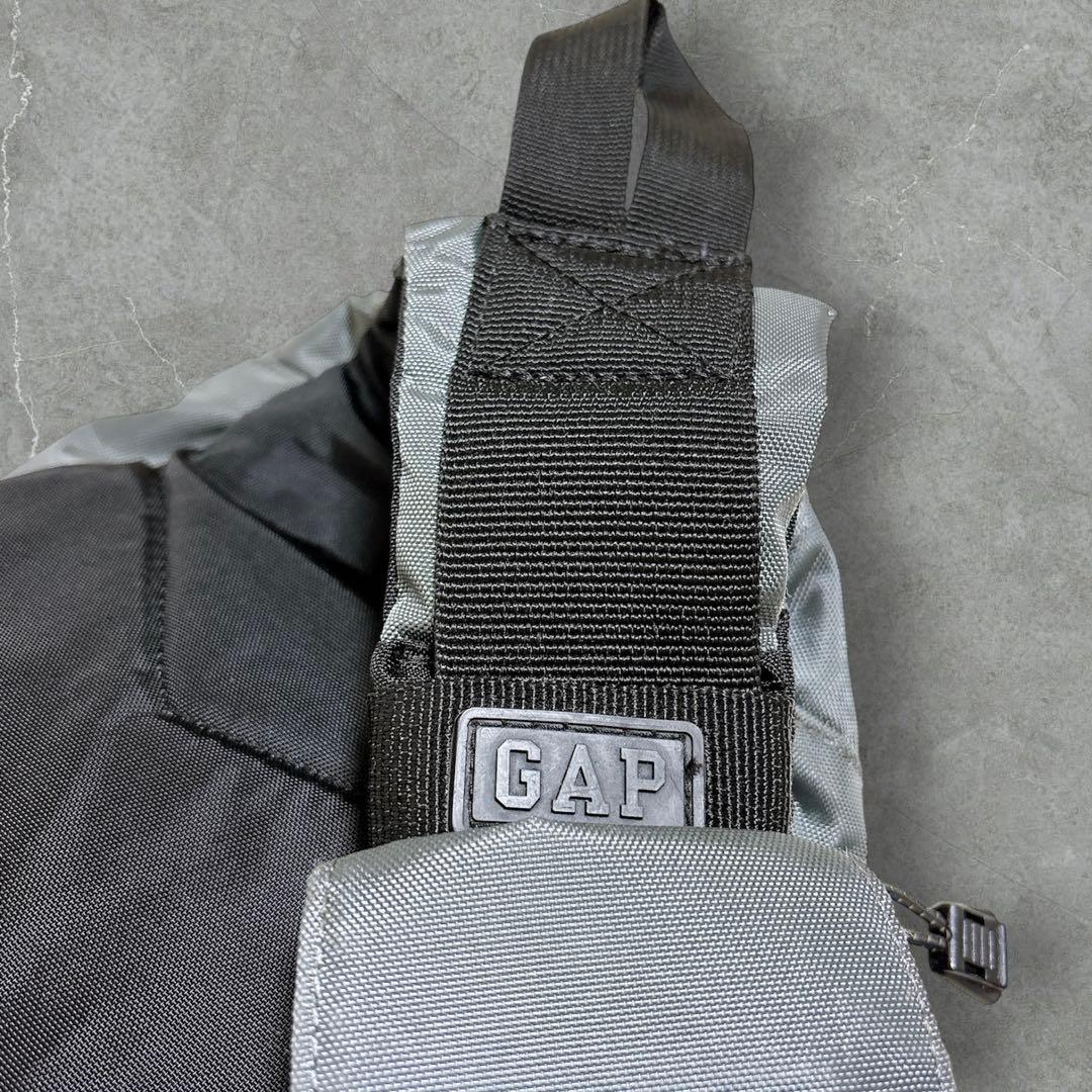 ゆと様 OLD GAP 00s Y2K ボディバッグ グレー - メルカリ