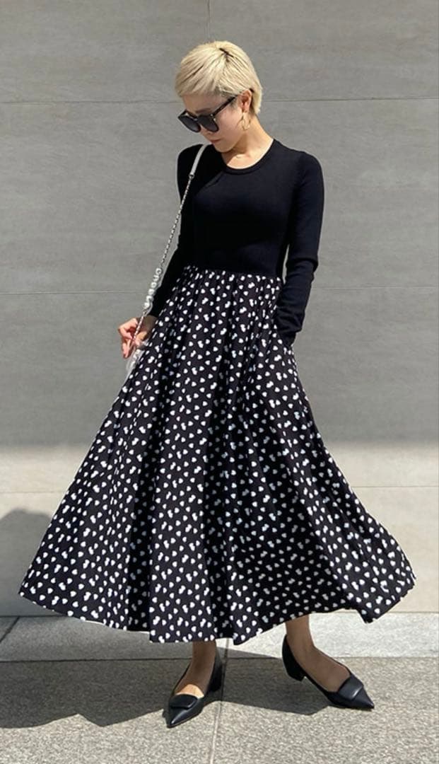 JENNE l'amour ニットドッキングワンピース 黒 フレアワンピース l'amour ニットドッキングワンピース｜JENNE(ジェンヌ)公式通販：パリ