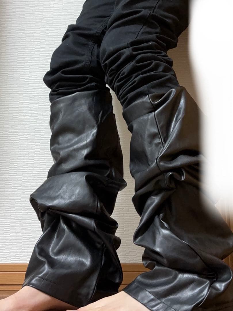 ロングデニム フレアデニム archive opium Y2K レザーパンツ 黒 - メルカリ