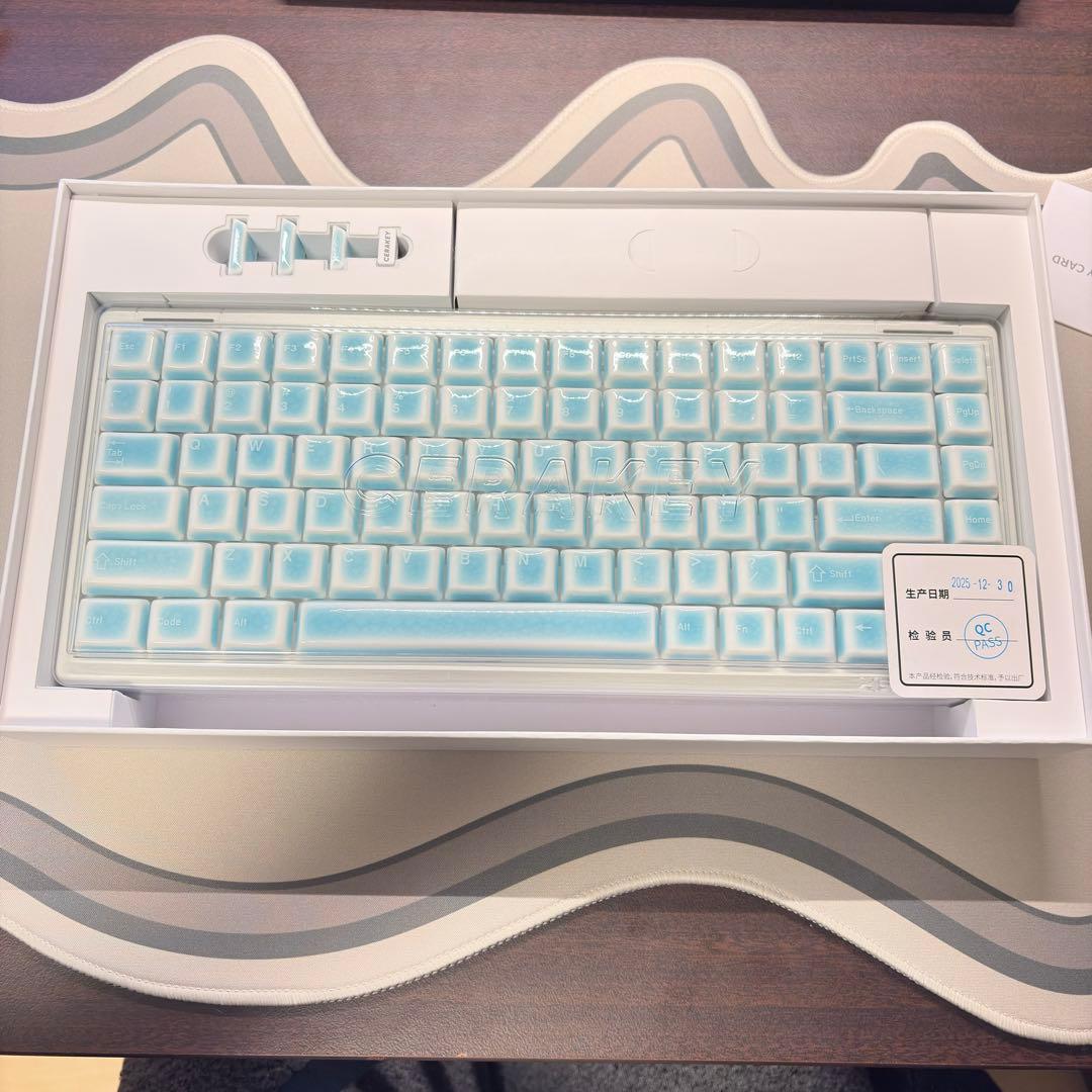 Cerakey ZEN75 Classic ロープロファイルキーボード
