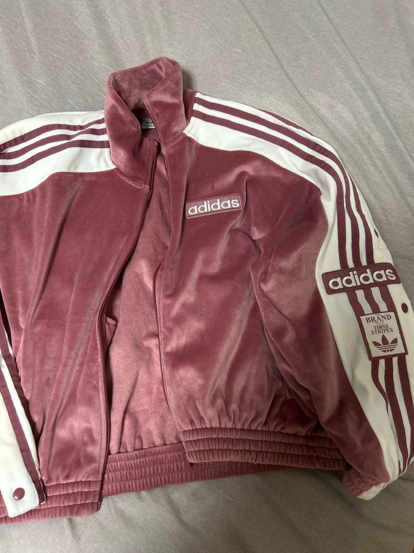 adidas ピンクベロア w adibreak velour tt 最終値下げ - メルカリ