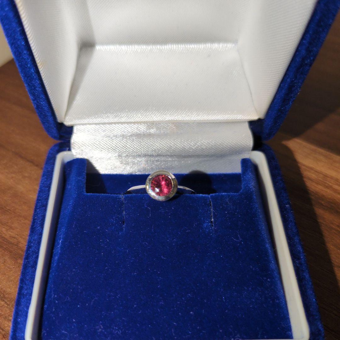 ぴ*の様 プラチナリング　ピンク石 ネオンピンクスピネル 0.7ct ダイヤモンド プラチナ リング(指輪