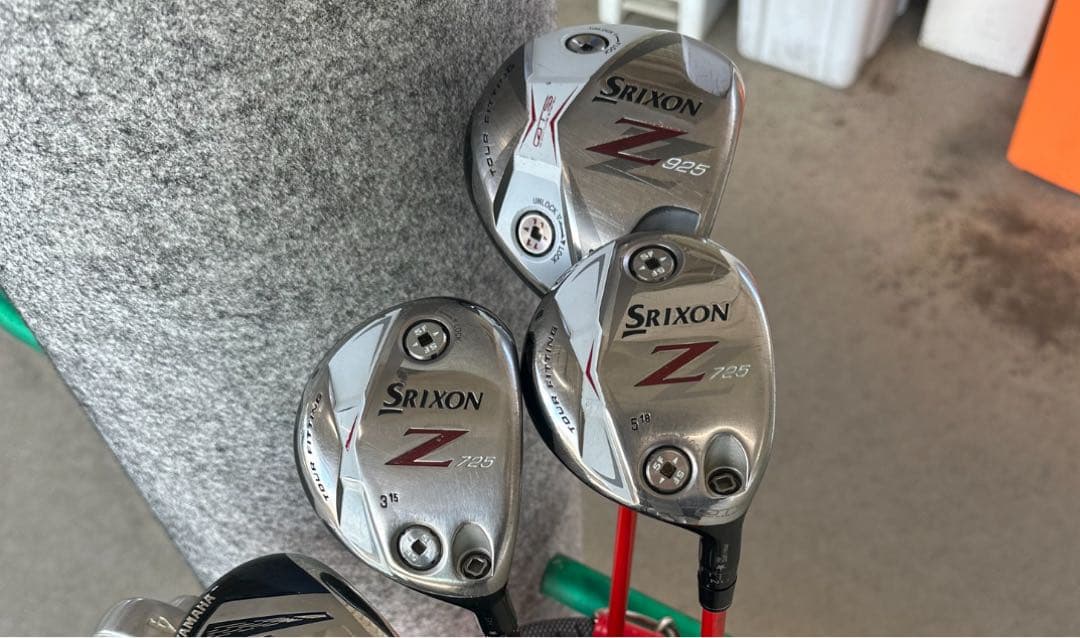 本日限定Srixon Z925 Z725 Z725 ヘッドのみレンチ、カバーなし Srixon Z925 Z725 Z725 ヘッドのみ、レンチ、カバーなし - メルカリ