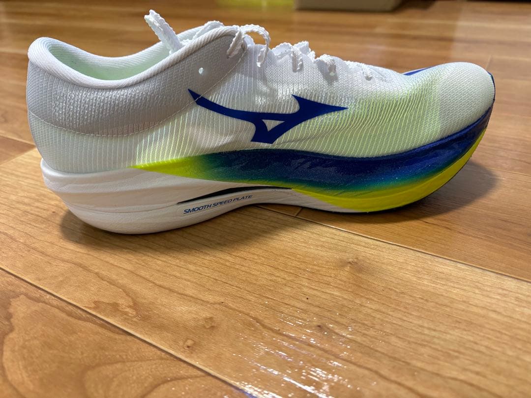 美品 お値下げしました。ミズノ ハイパーワープエリート メンズ27.5cm