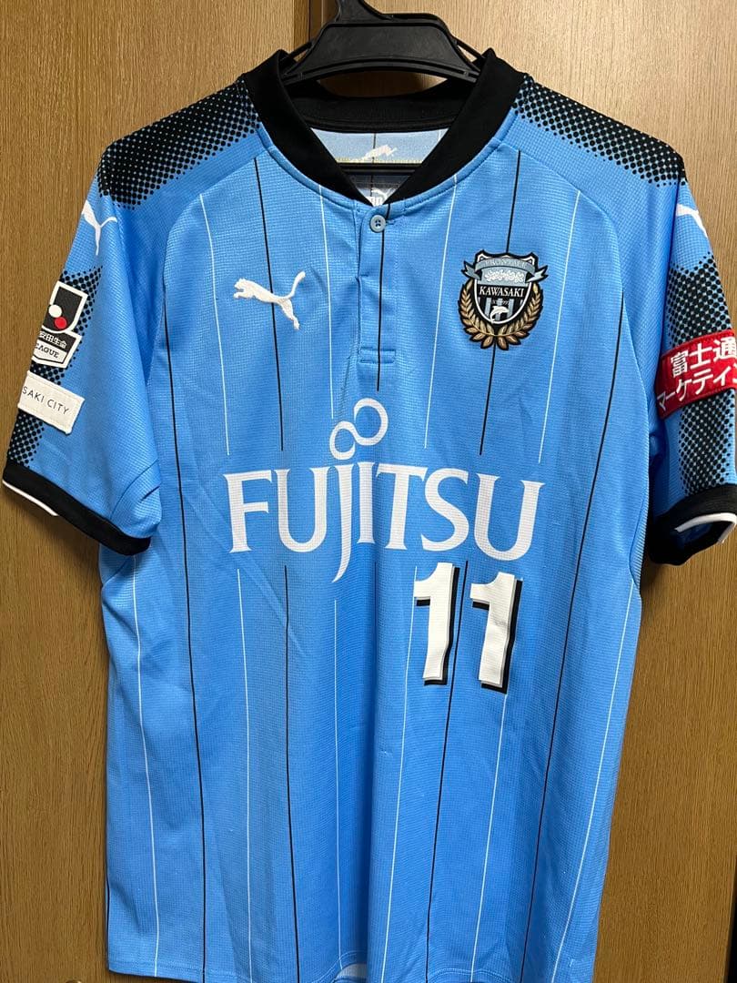 Puma サッカーシャツ 水色 背番号11 YU 川崎フロンターレユニホーム Puma サッカーシャツ 水色 背番号11 YU 川崎フロンターレユニホーム