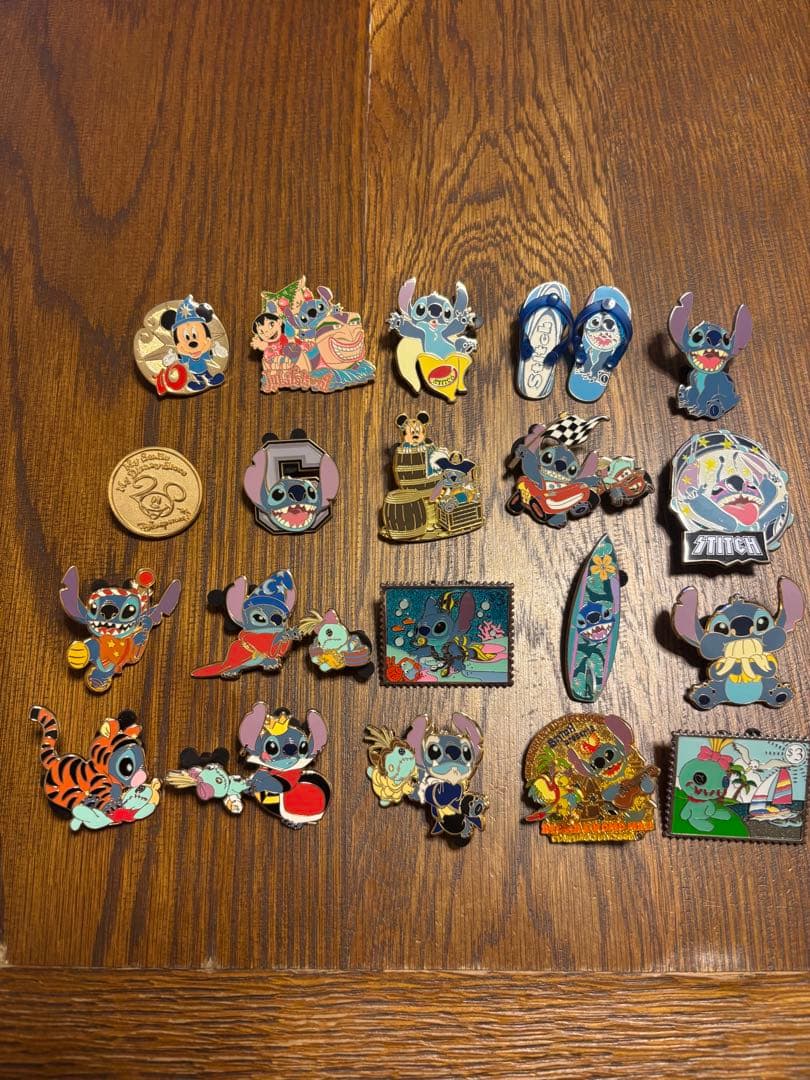 スティッチ ピンバッジ 23個セット スティッチ ピンバッジ 4個セット - メルカリ
