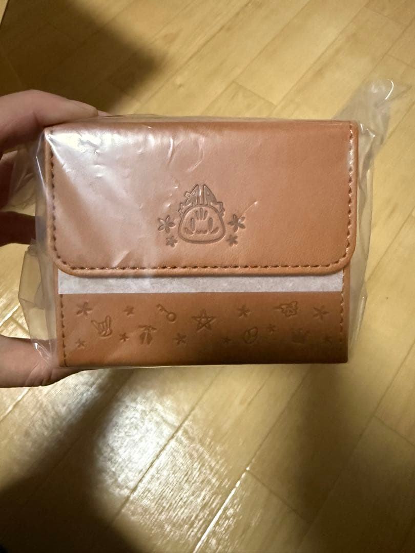 ホロライブ 白上フブキ 活動4周年記念グッズ　カードケース 白上フブキ 活動4周年記念 – hololive production official shop