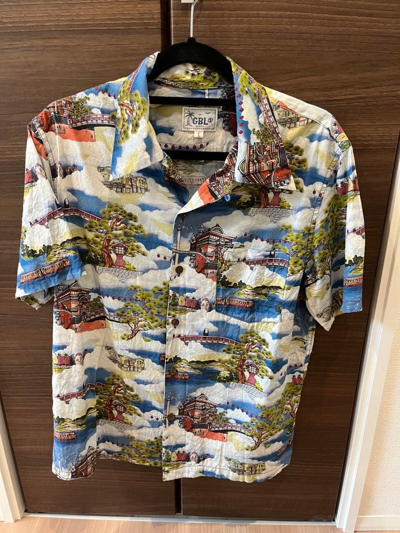 最終値引きGBL 千と千尋の神隠し ハワイアンシャツ 最終値引きGBL 千と千尋の神隠し ハワイアンシャツ