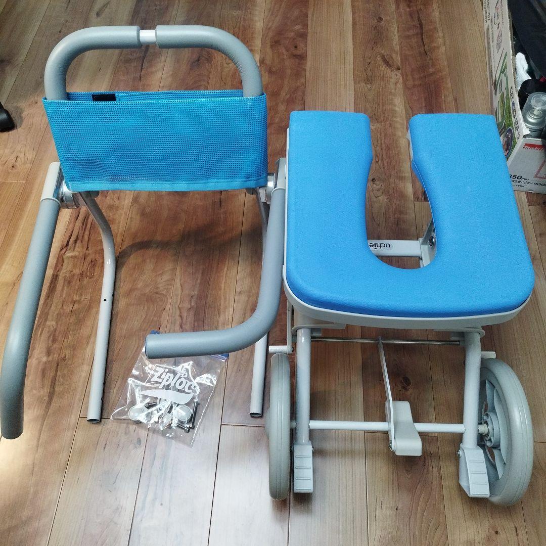 UCHIE シャワーラク 入浴用車椅子 折りたたみ式 　4輪　ウチエ　中古 UCHIE シャワーラク 入浴用車椅子 折りたたみ式 4輪 ウチエ 中古