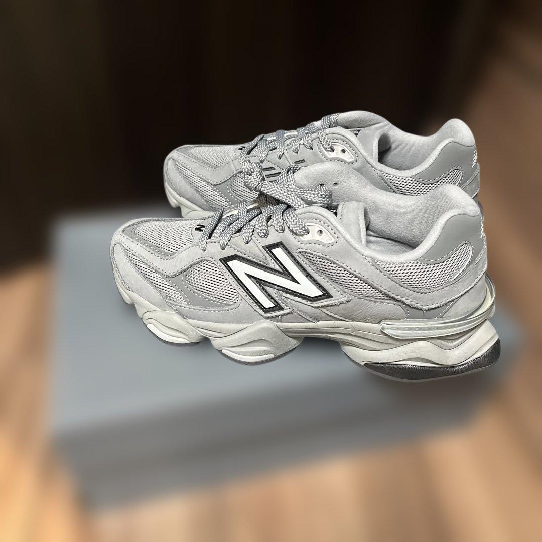 New Balance 9060 グレー 26.0cm