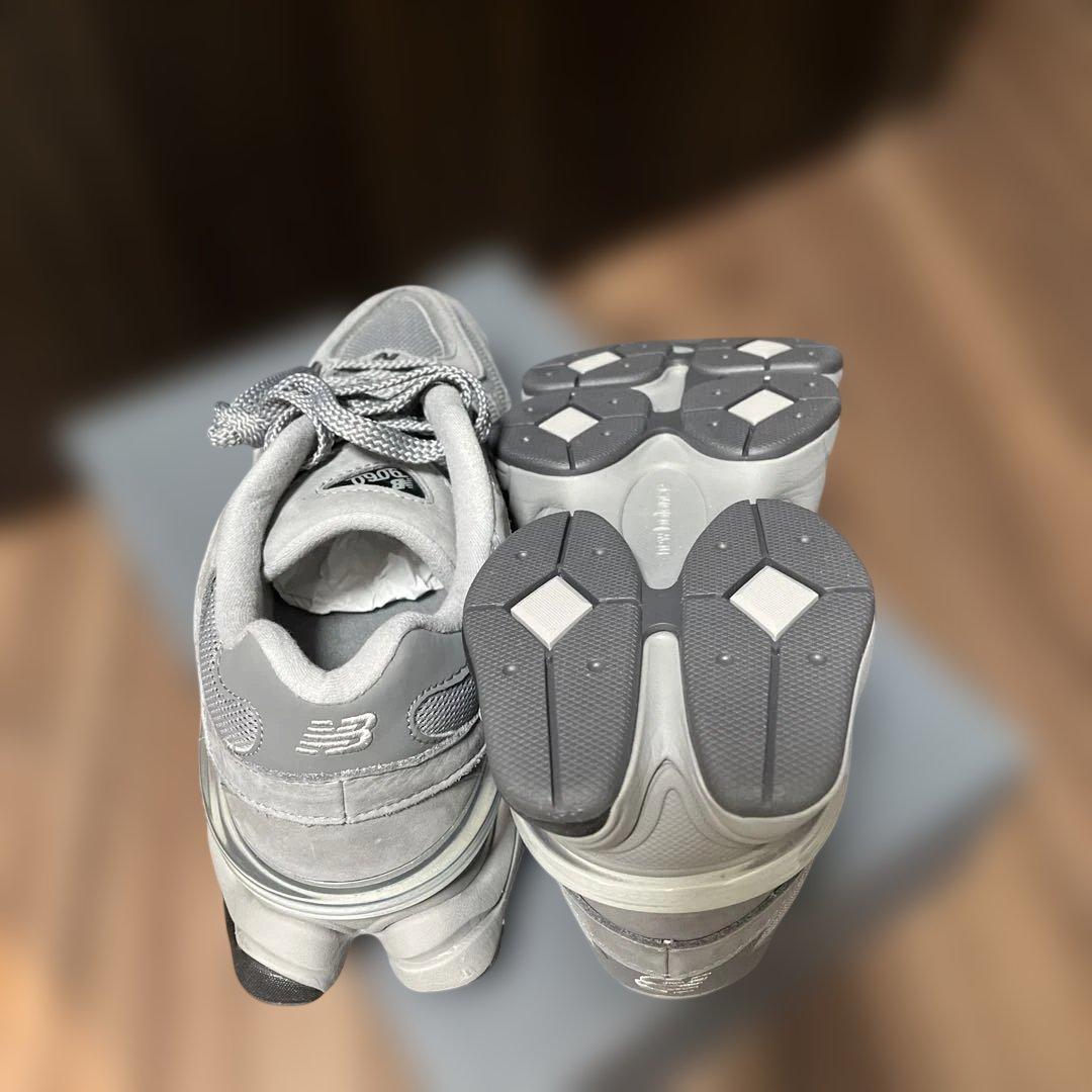 New Balance 9060 グレー 26.0cm