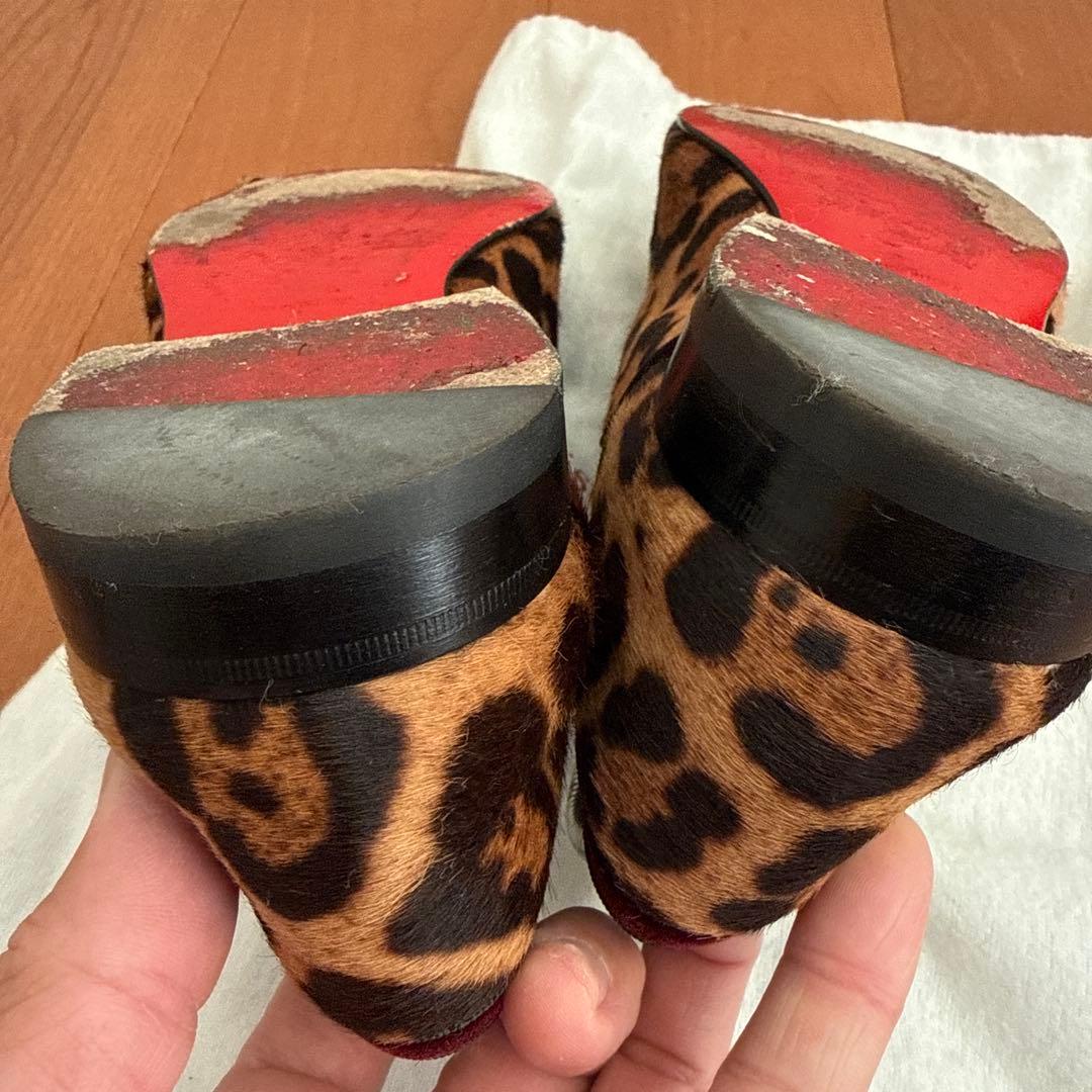 な*ン様 Christian Louboutin ヒョウ柄ドレスシューズ