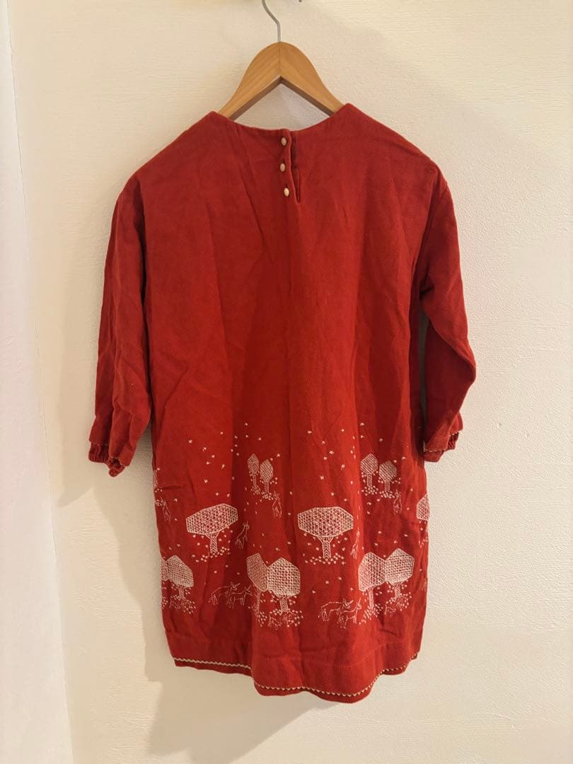 新 発売ベビー・キッズ - minä perhonen 赤い花柄ワンピース 140 C99692799