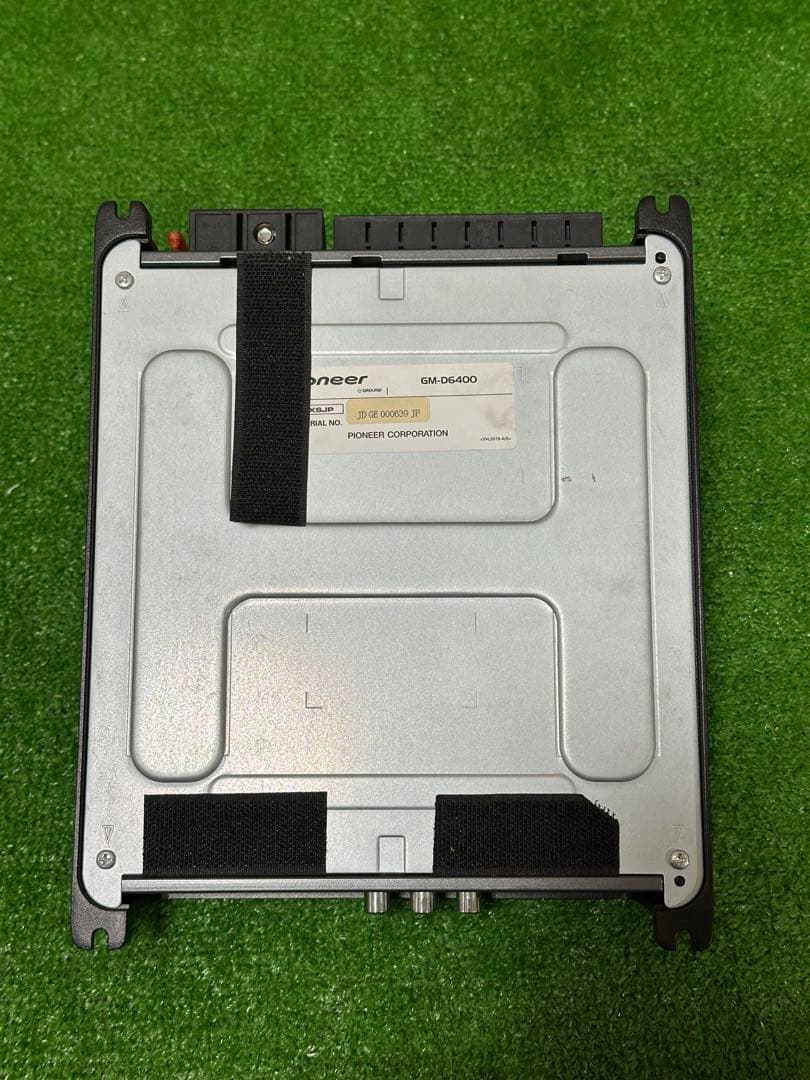 パイオニア カロッツェリア GM-D6400 4チャンネルアンプ。動作確認済み。