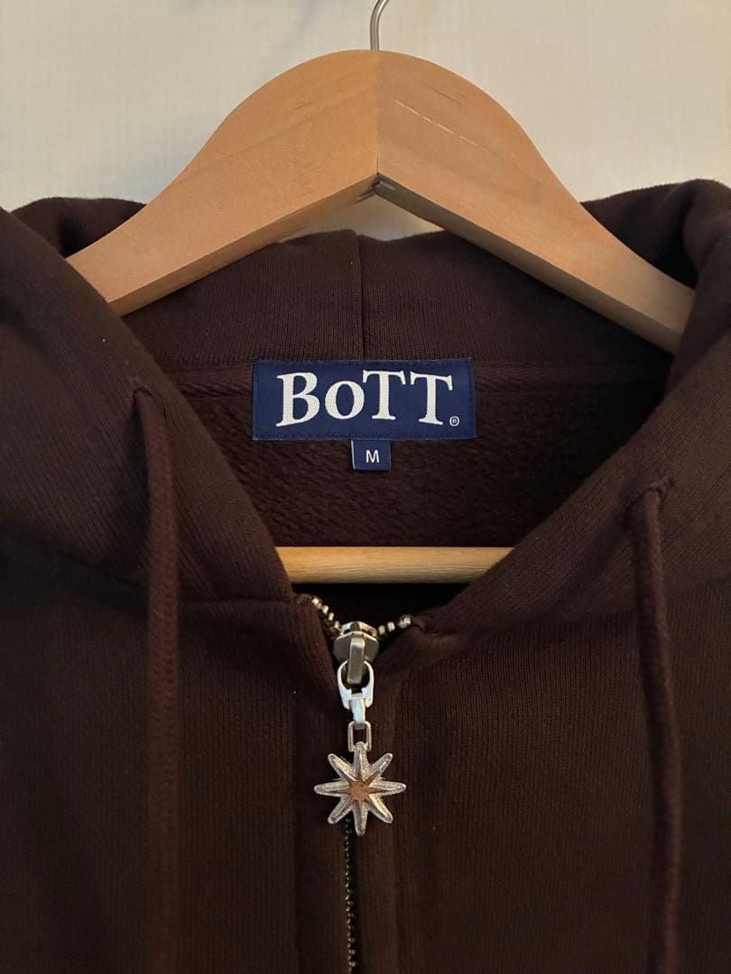 トップス satoshi018