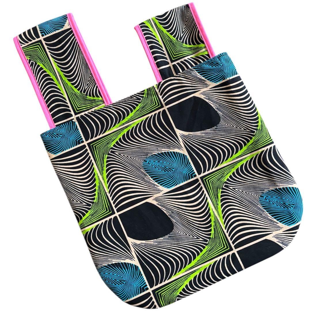 アフリカンバティック zakuchiku MIX ワンハンドバッグ - メルカリ