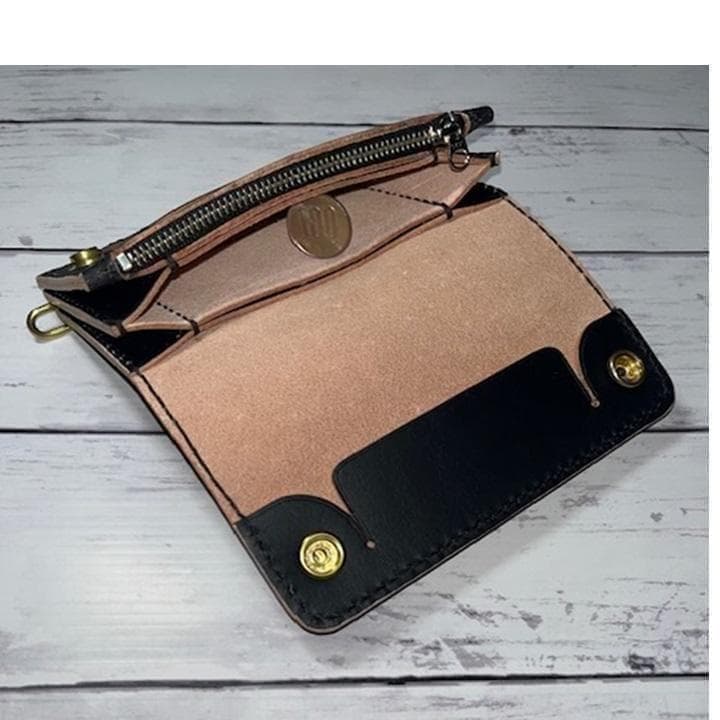④ミドルトラッカーウォレット/姫路レザー茶芯黒色/ホック真鍮/小判