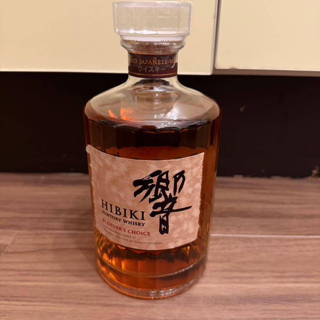 HIBIKI BLENDED WHISKY CHOICE 響 Hibiki Blenders Choice Japanese Whisky - 70cl 43% - No Box – The