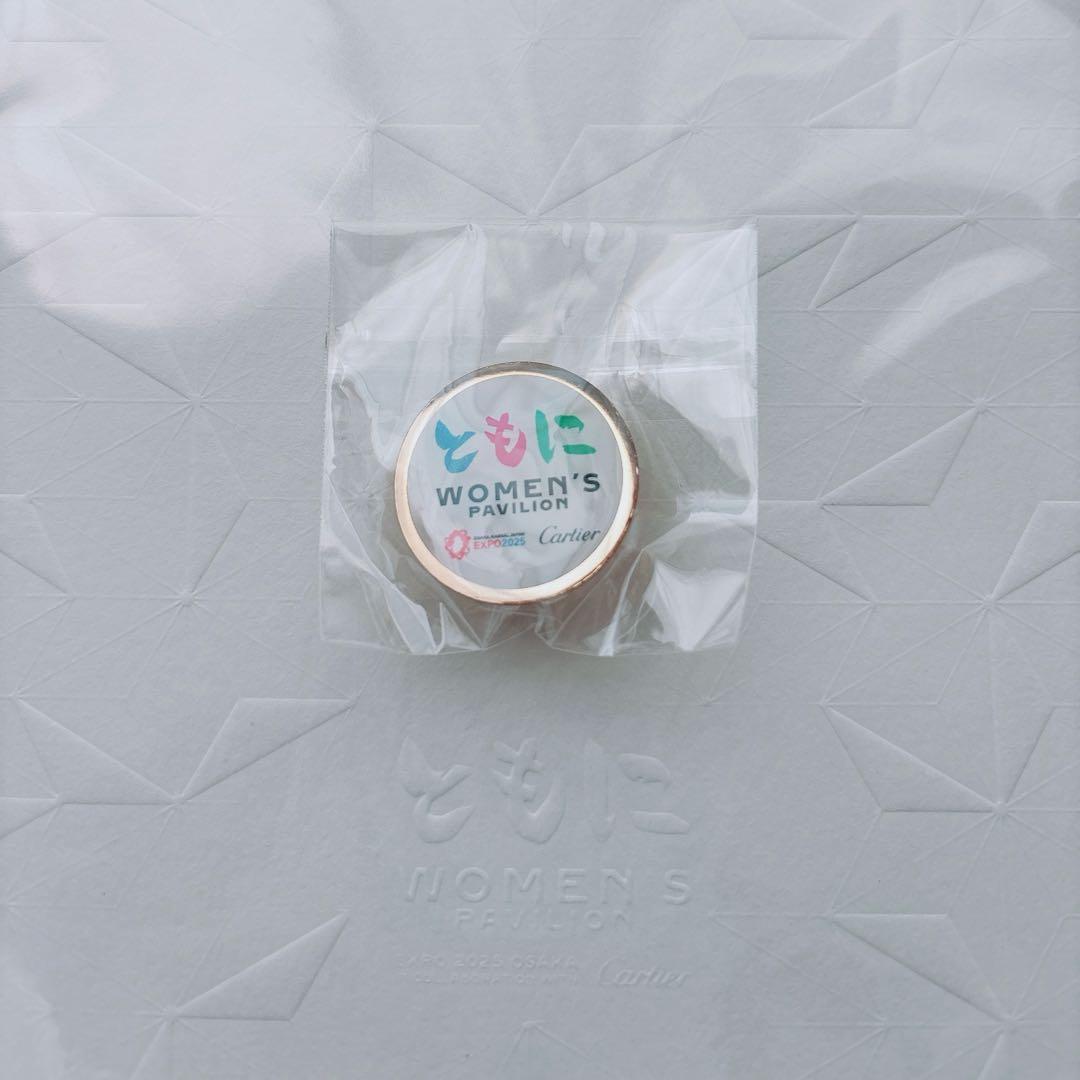 【非売品】 大阪関西万博　ウーマンズパビリオン　カルティエ　ともに　ピンバッジ 大阪・関西万博】カルティエの「ウーマンズ パビリオン」で建築と