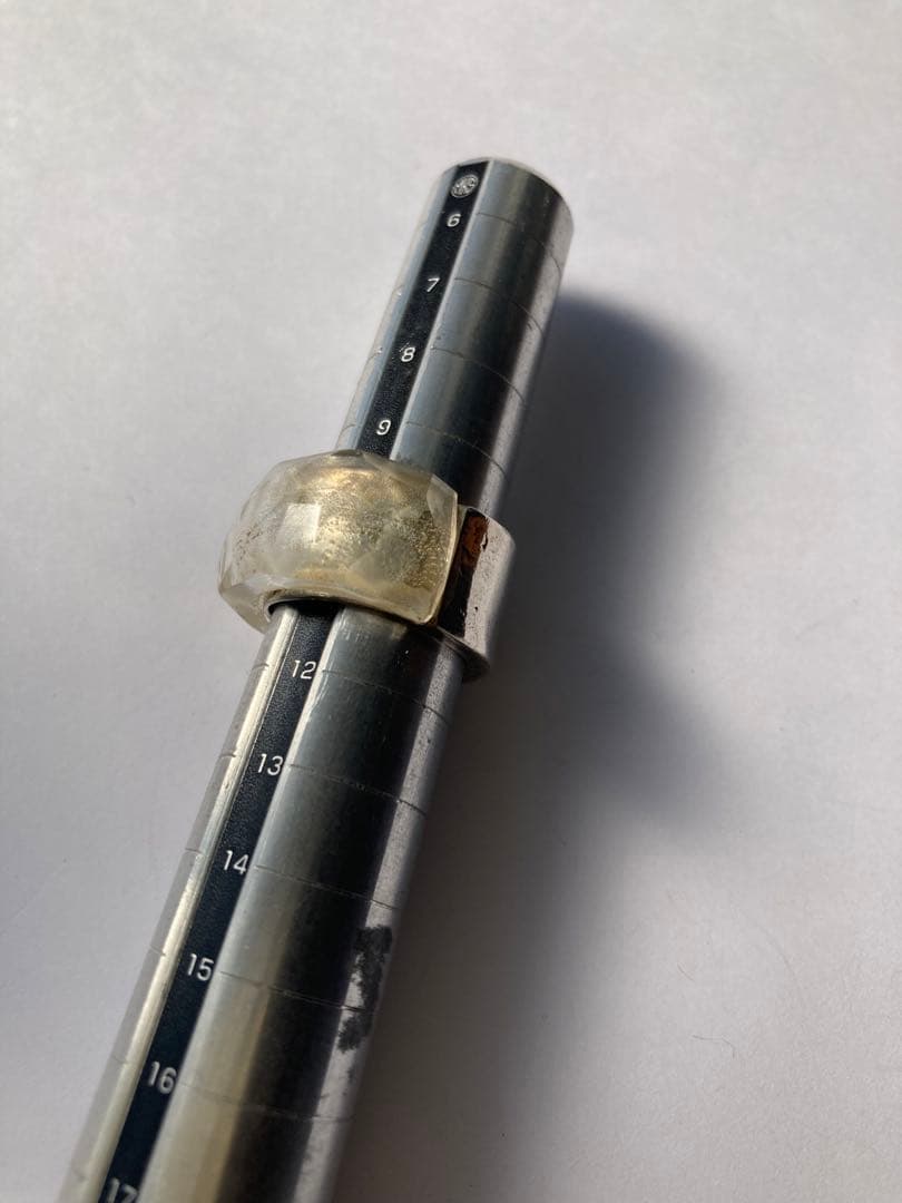 イオッセアリーニ シルバー スクエアカットリング アッシュペーフランス