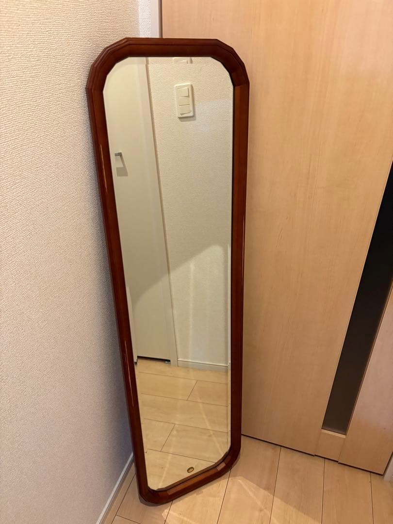【お買い得 逸品】最高級 銅引鏡 ミエ ミラー 姿見 昭和レトロ　アンティーク 最高級銅引鏡 姿見 ミエミラー 全身鏡 木製 昭和レトロ｜Yahoo!フリマ
