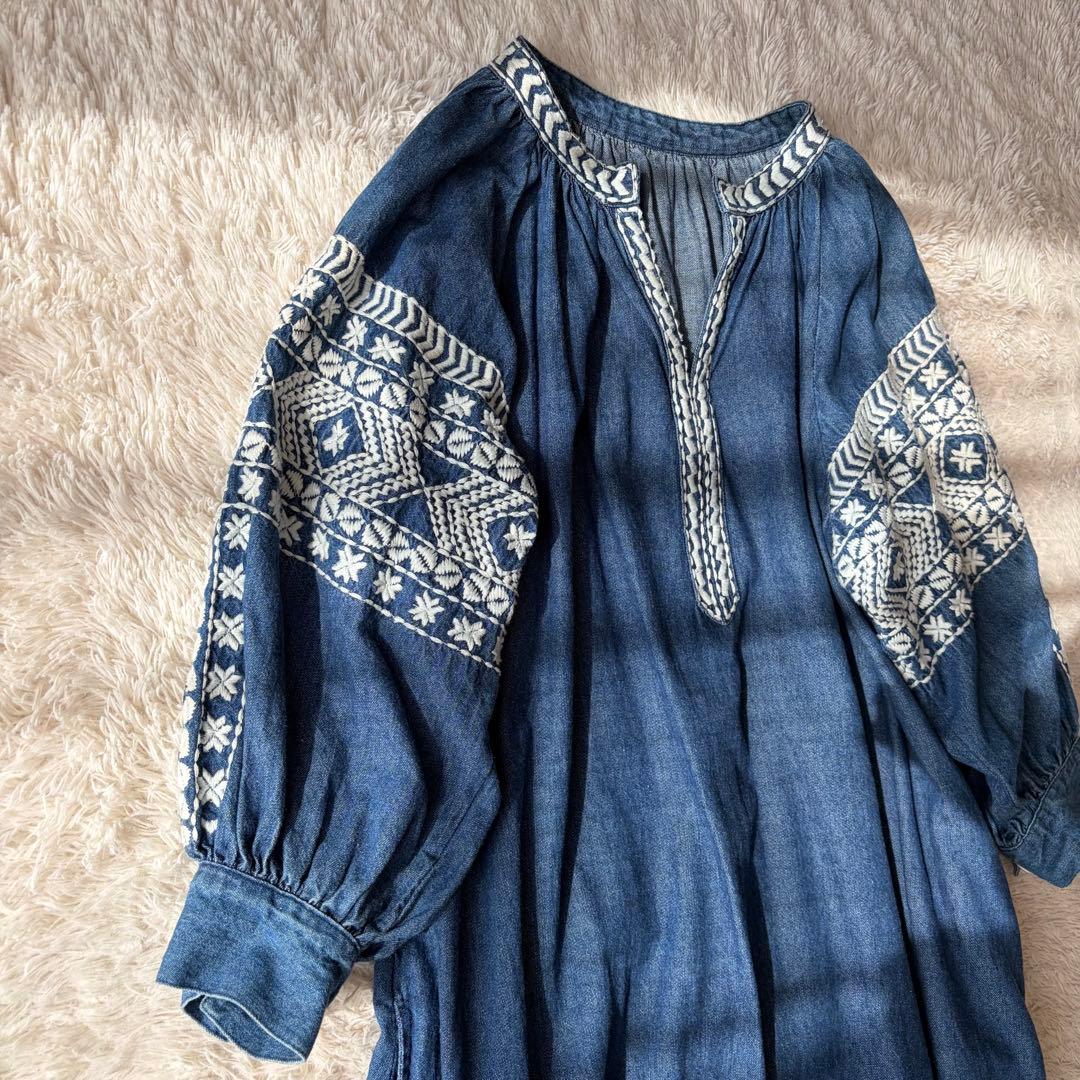 グレースクラス デニム刺繍ワンピース ボリューム袖 七分丈 - メルカリ